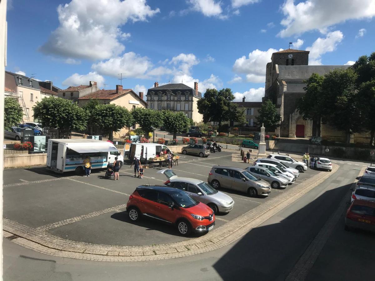 Place au Repos Apartment Mouilleron-en-Pareds Exterior foto