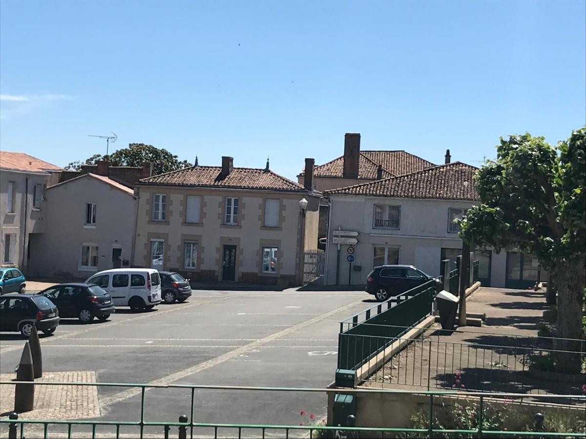 Place au Repos Apartment Mouilleron-en-Pareds Exterior foto